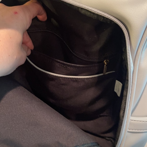 Leather book bag purse like new - Picture 8 of 8